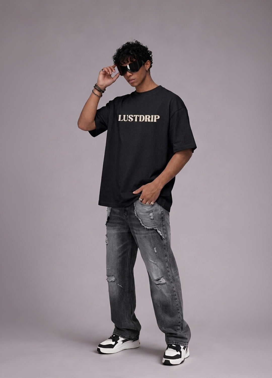 No Cage Can Hold Me Oversized Tee